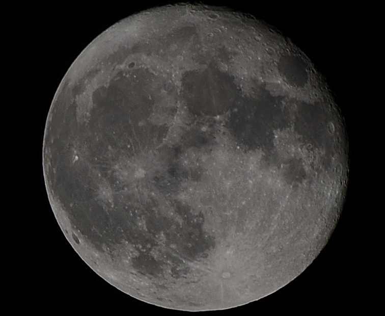 moon.jpg